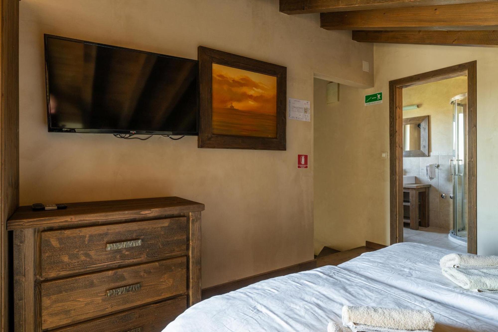 Villa Castagna Near The Sea With Private Pool And Sauna Premantura Dış mekan fotoğraf
