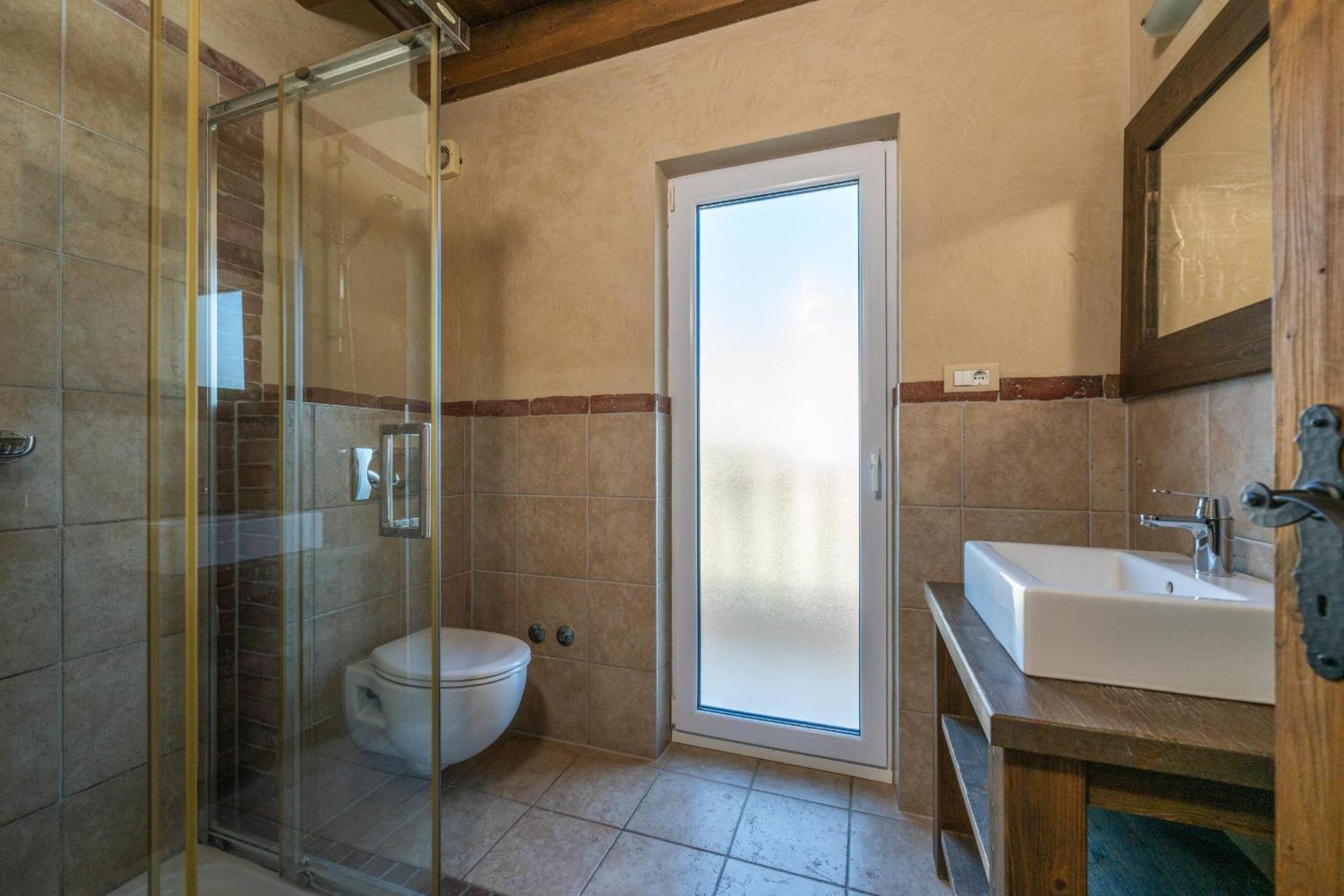 Villa Castagna Near The Sea With Private Pool And Sauna Premantura Dış mekan fotoğraf