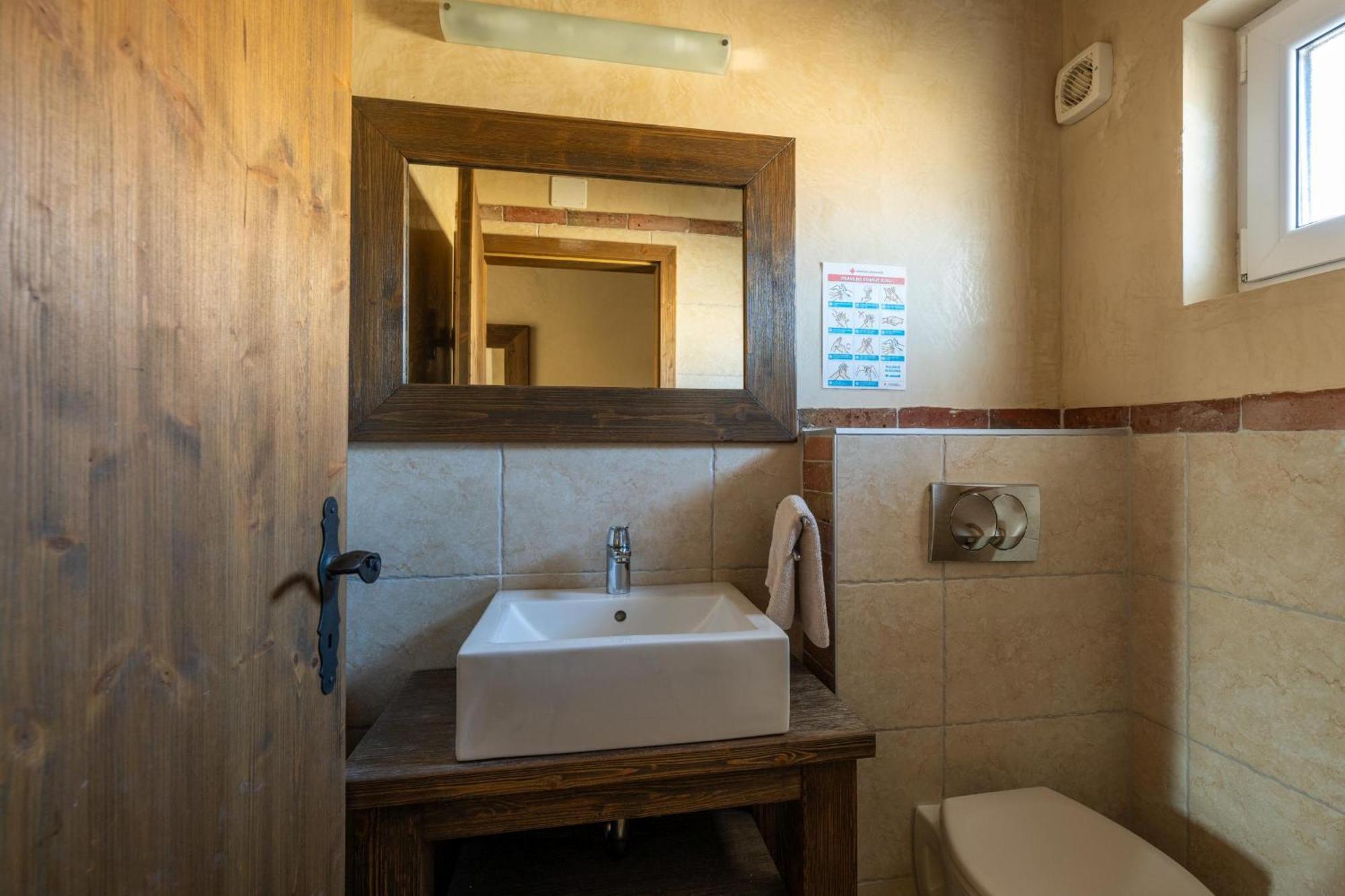 Villa Castagna Near The Sea With Private Pool And Sauna Premantura Dış mekan fotoğraf