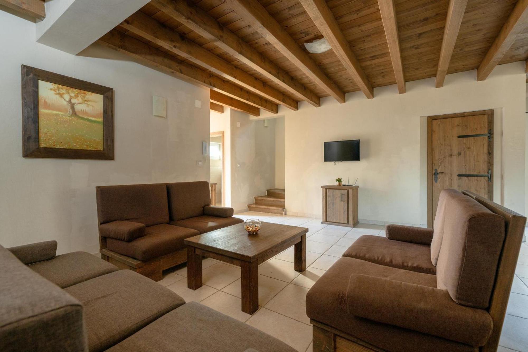 Villa Castagna Near The Sea With Private Pool And Sauna Premantura Dış mekan fotoğraf