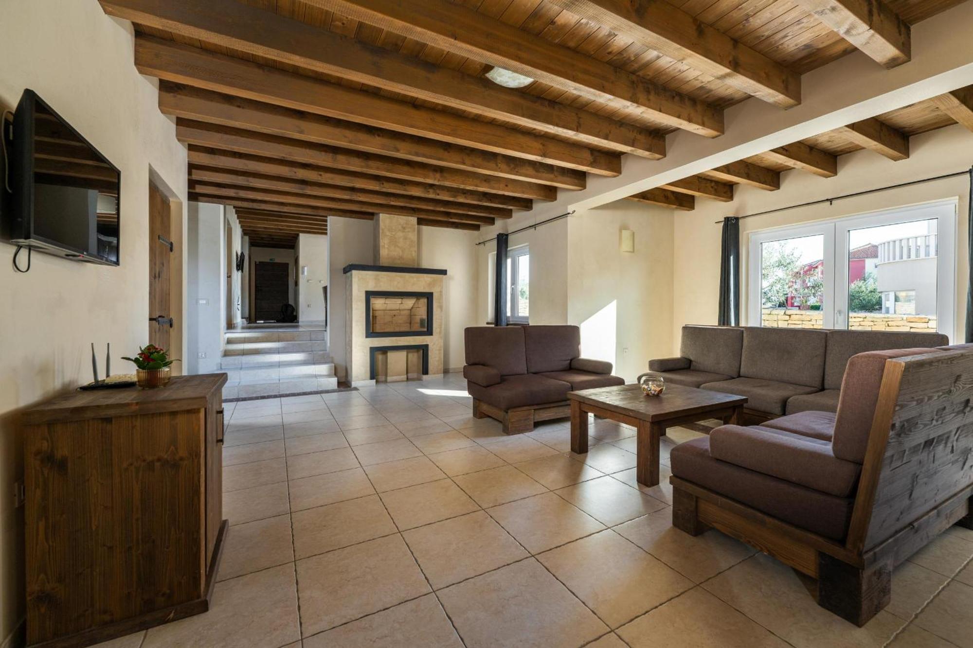 Villa Castagna Near The Sea With Private Pool And Sauna Premantura Dış mekan fotoğraf